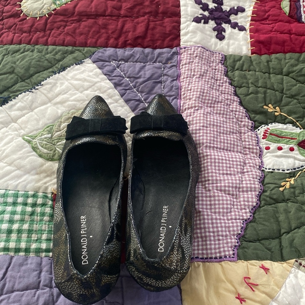 Donald Pliner Gretel shoes, new, SZ 7 1/2, beautiful